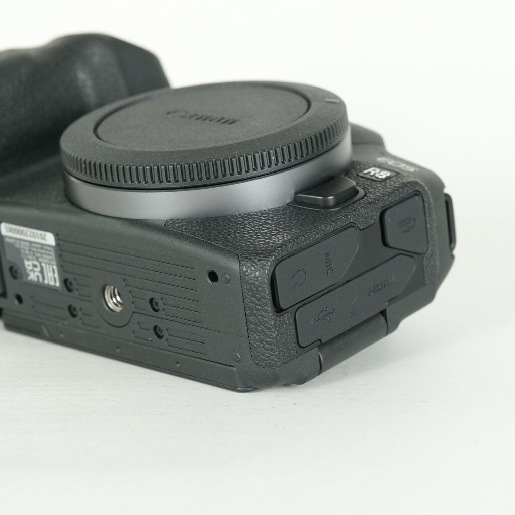 Canon EOS R8 ボディ 開封済 未使用品 Canon EOS R8の出品 | ONE SCENE（ワンシーン）