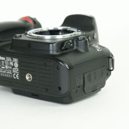 Nikon D80 ボディ