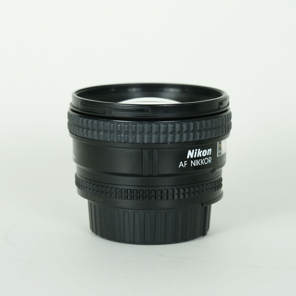 Nikon Ai AF Nikkor 20mm F2.8D