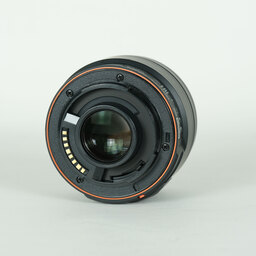 SONY DT 35mm F1.8 SAM SAL35F18