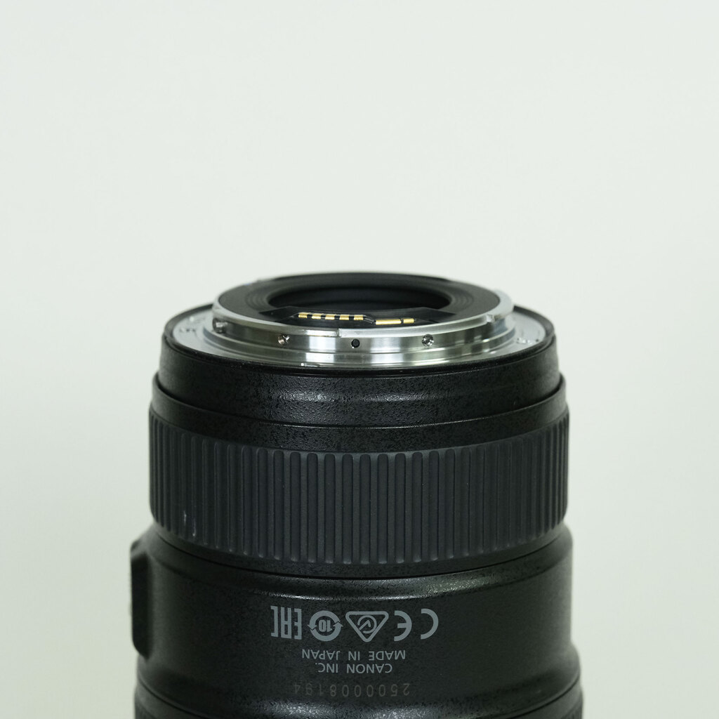 Canon EF16-35mm F4L IS USM Canon EF16-35mm F4L IS USM