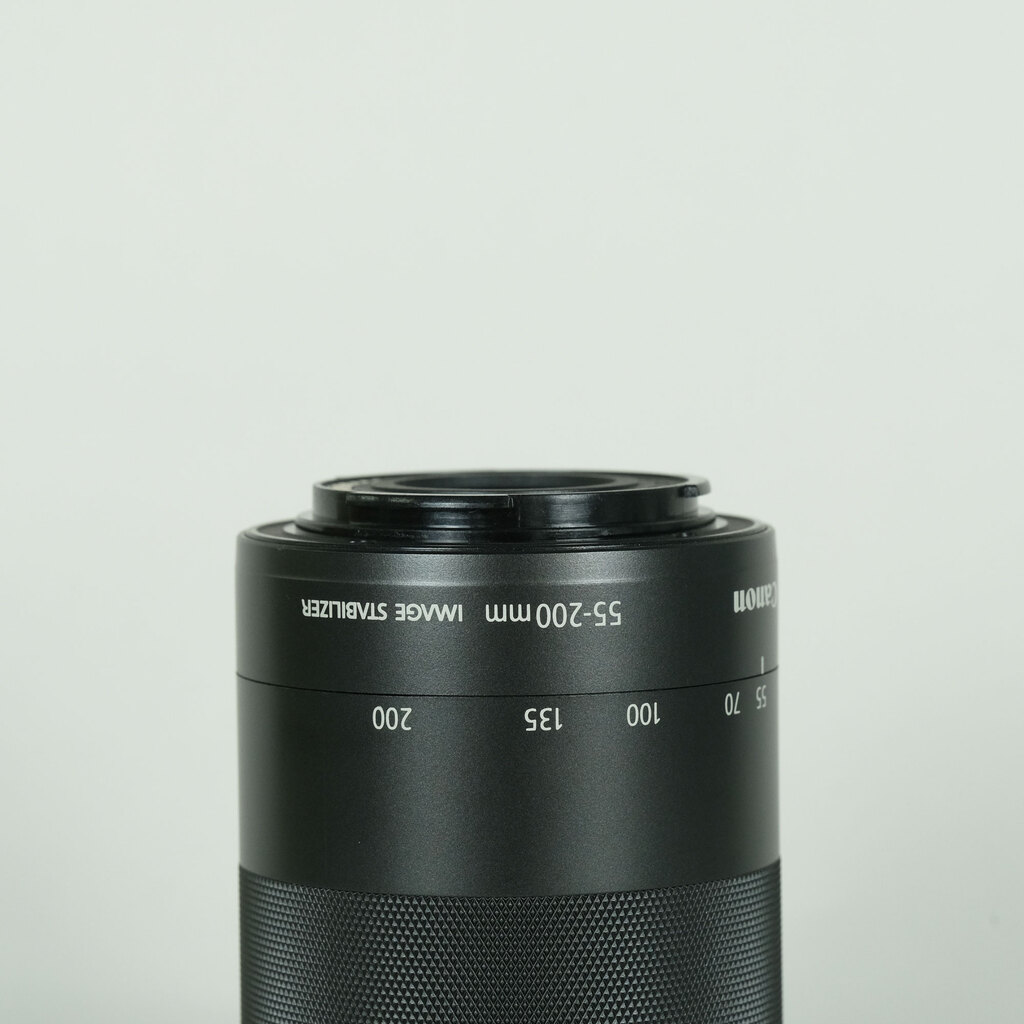 Canon EF-M55-200mm F4.5-6.3 IS STM