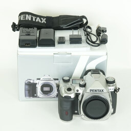 PENTAX K-3 Mark III ボディ シルバー