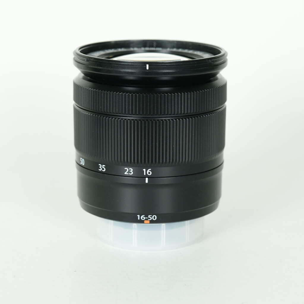 FUJIFILM �t�W�m�� XC16-50mm F3.5-5.6 OIS �u���b�N