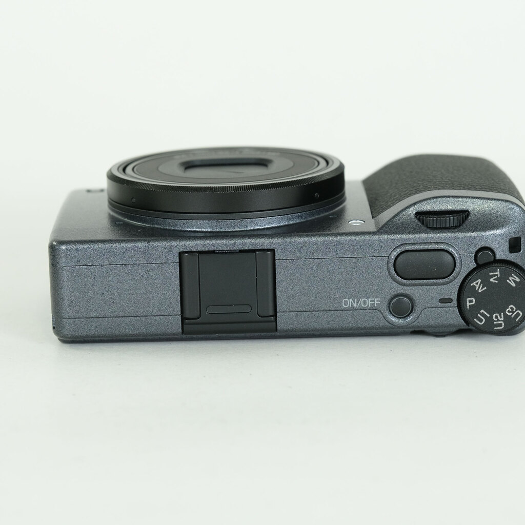 RICOH GR IIIx Urban Edition