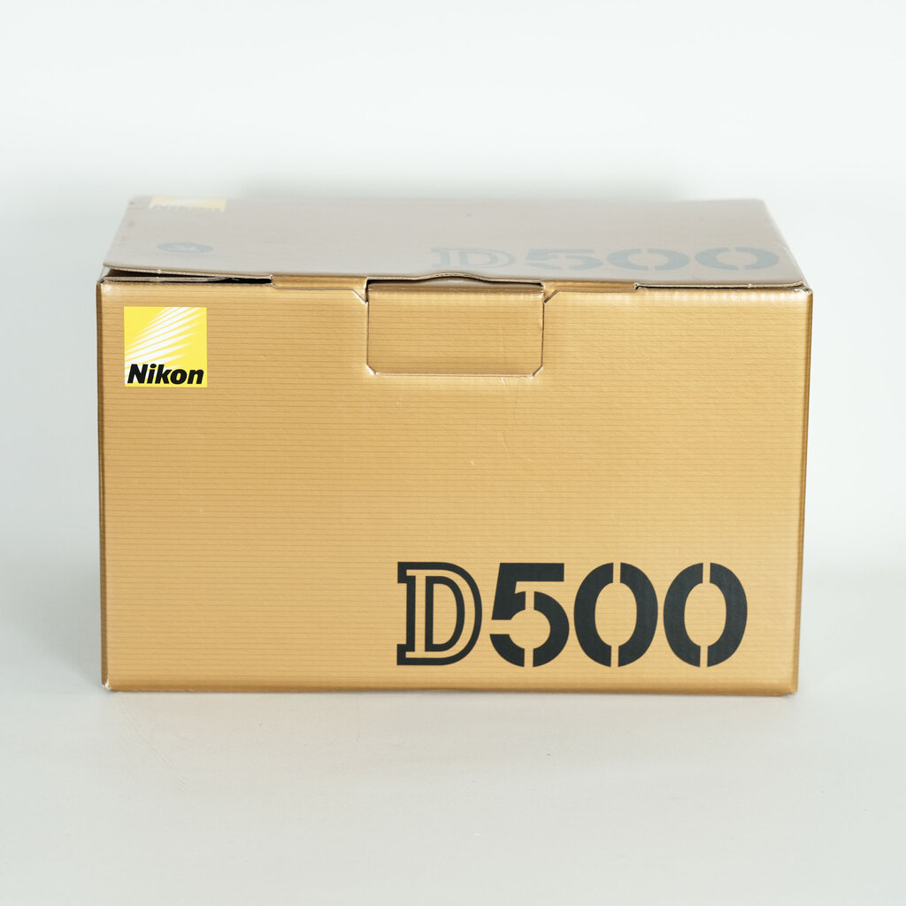 Nikon D500