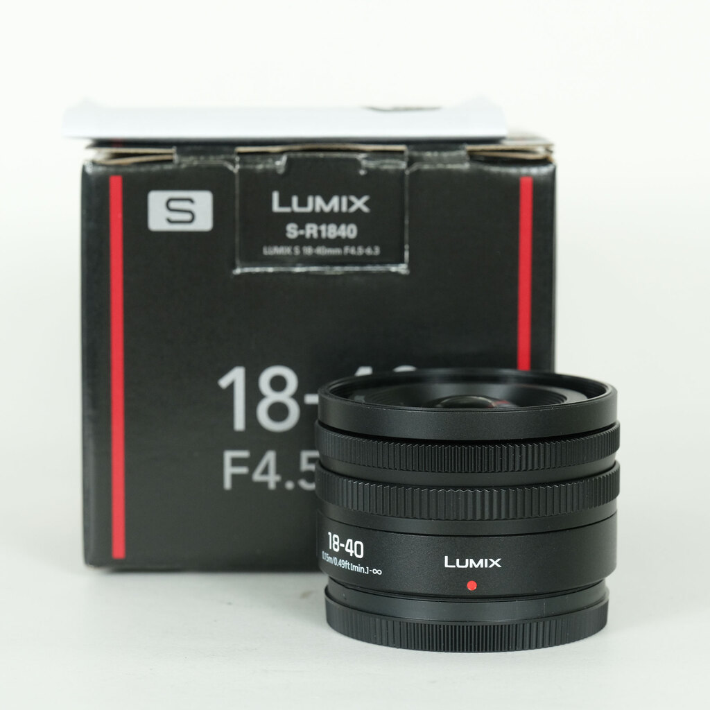 Panasonic LUMIX S 18-40mm F4.5-6.3の出品 | ONE SCENE（ワンシーン）