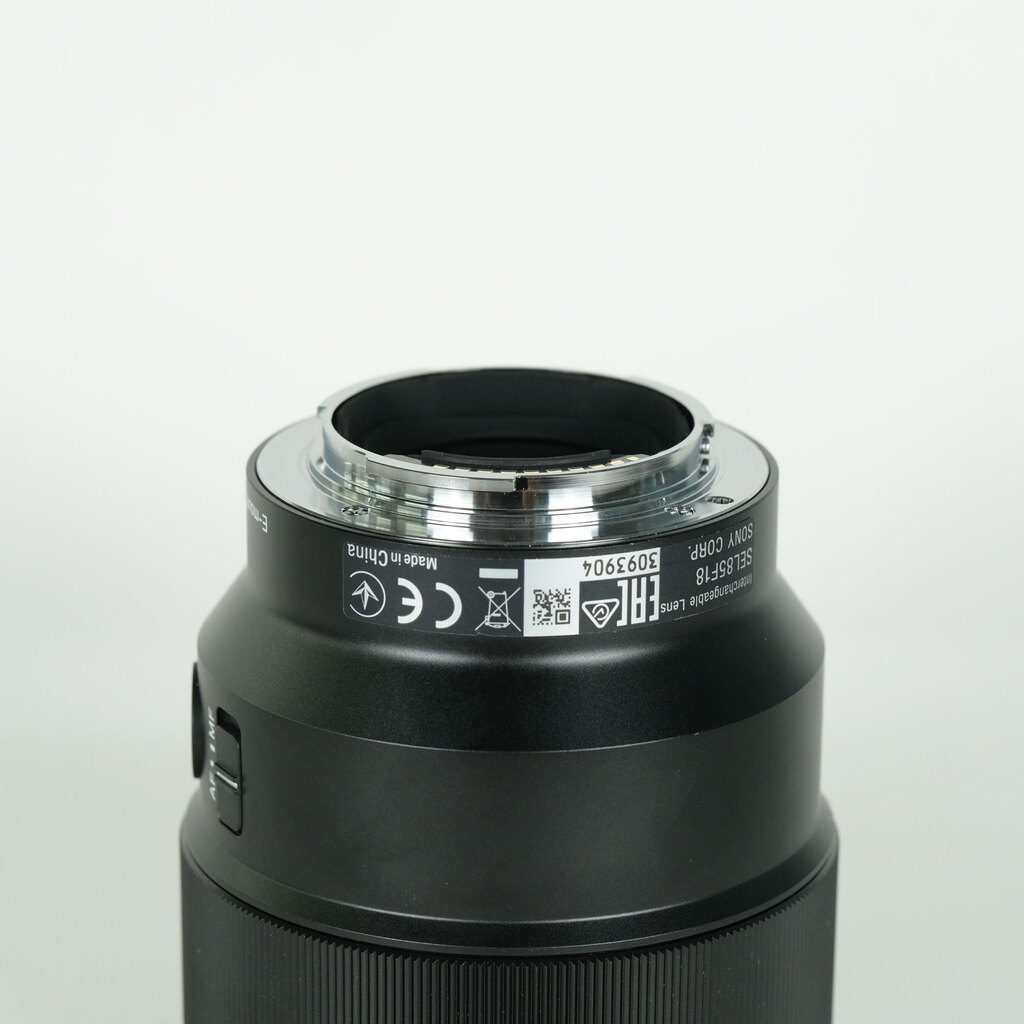 SONY FE 85mm F1.8 SEL85F18
