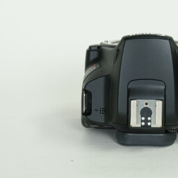 Canon EOS Kiss X10