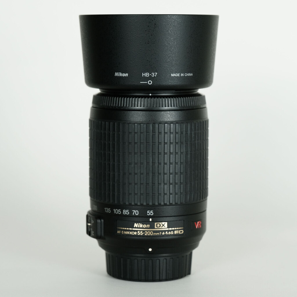 Nikon AF-S DX VR Zoom-Nikkor 55-200mm F4-5.6G IF-ED