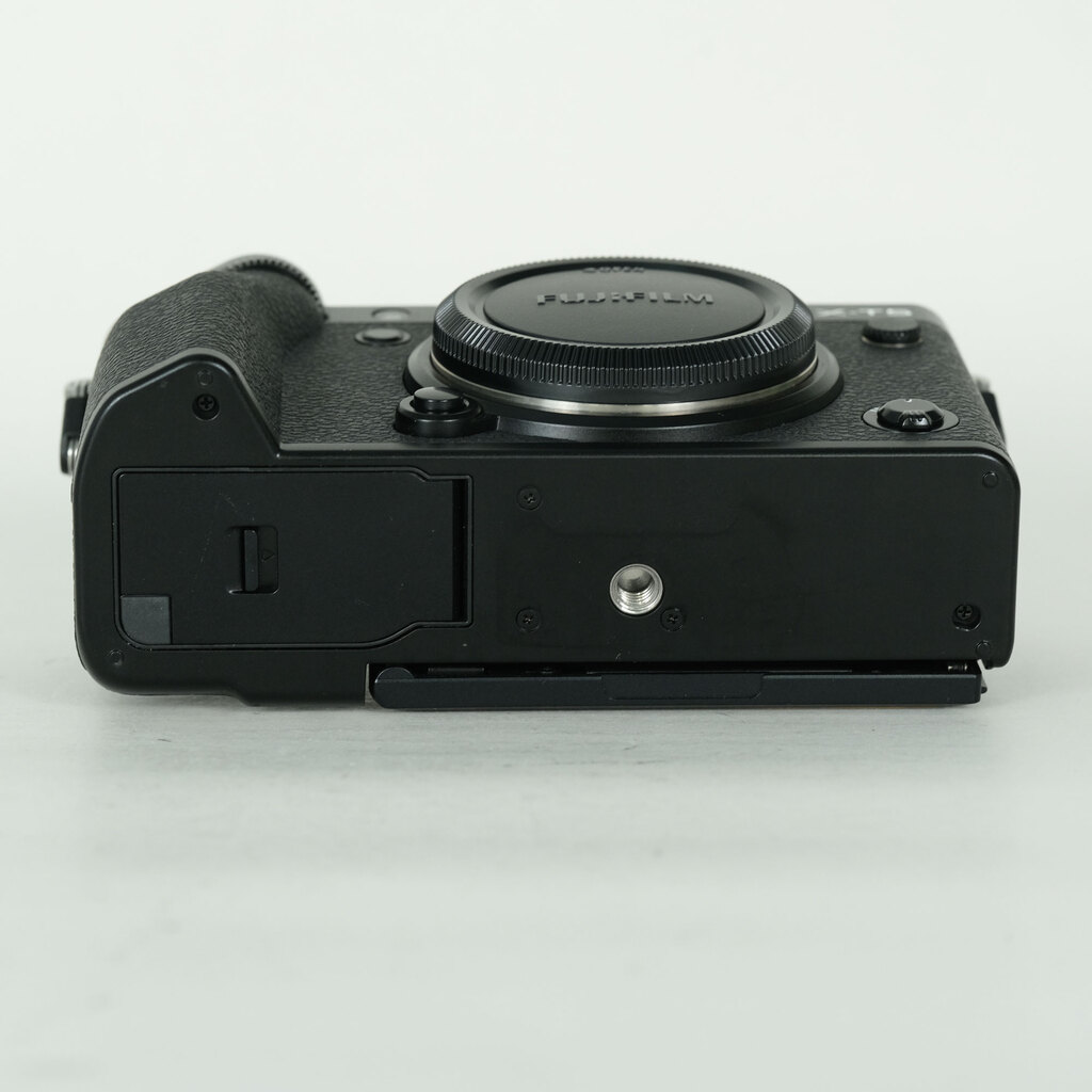 FUJIFILM X-T5