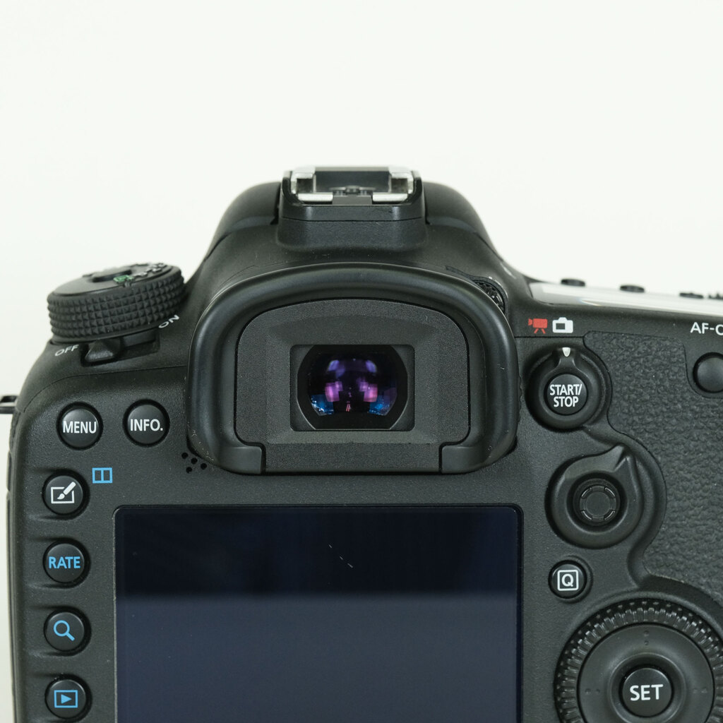 Canon EOS 7D Mark II
