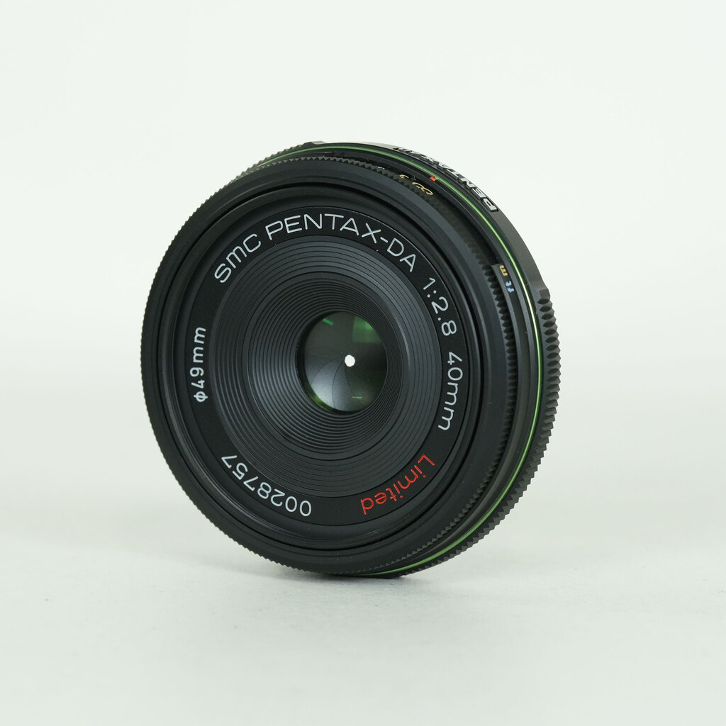 PENTAX DA40mm F2.8 Limited