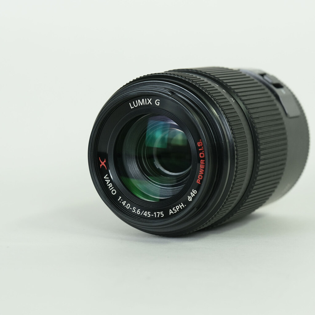 Panasonic LUMIX G X VARIO PZ 45-175mm / F4.0-5.6 ASPH. / POWER O.I.S. Panasonic LUMIX G X VARIO PZ 45-175mm / F4.0-5.6 ASPH. / POWER O.I.S.