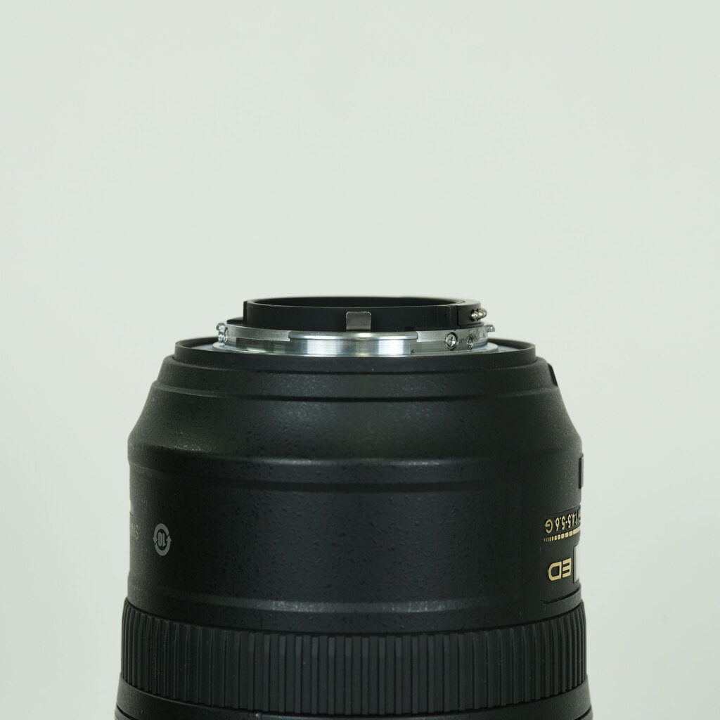 Nikon AF-S VR Zoom-Nikkor 70-300mm F4.5-5.6G IF-ED