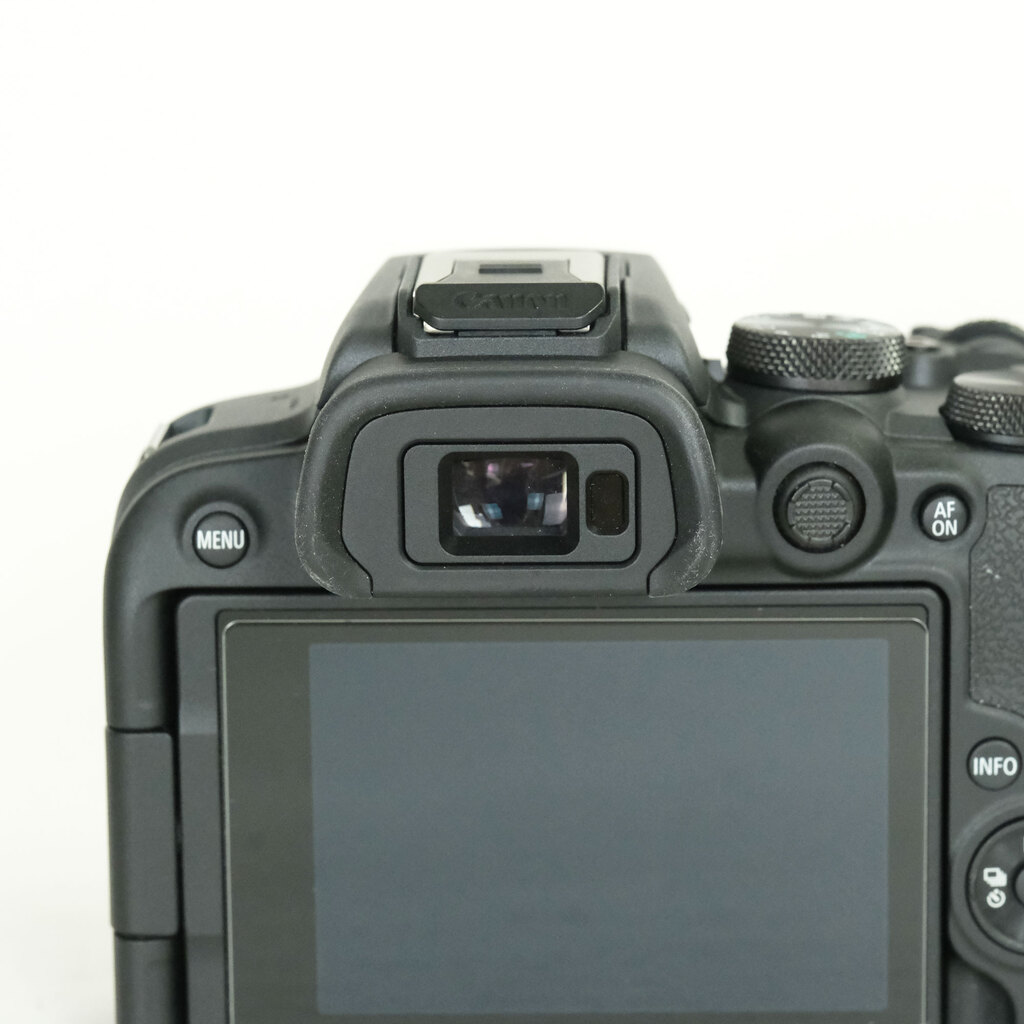 Canon EOS R10 Canon EOS R10