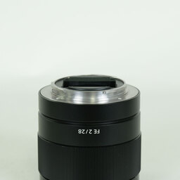 SONY FE 28mm F2 SEL28F20
