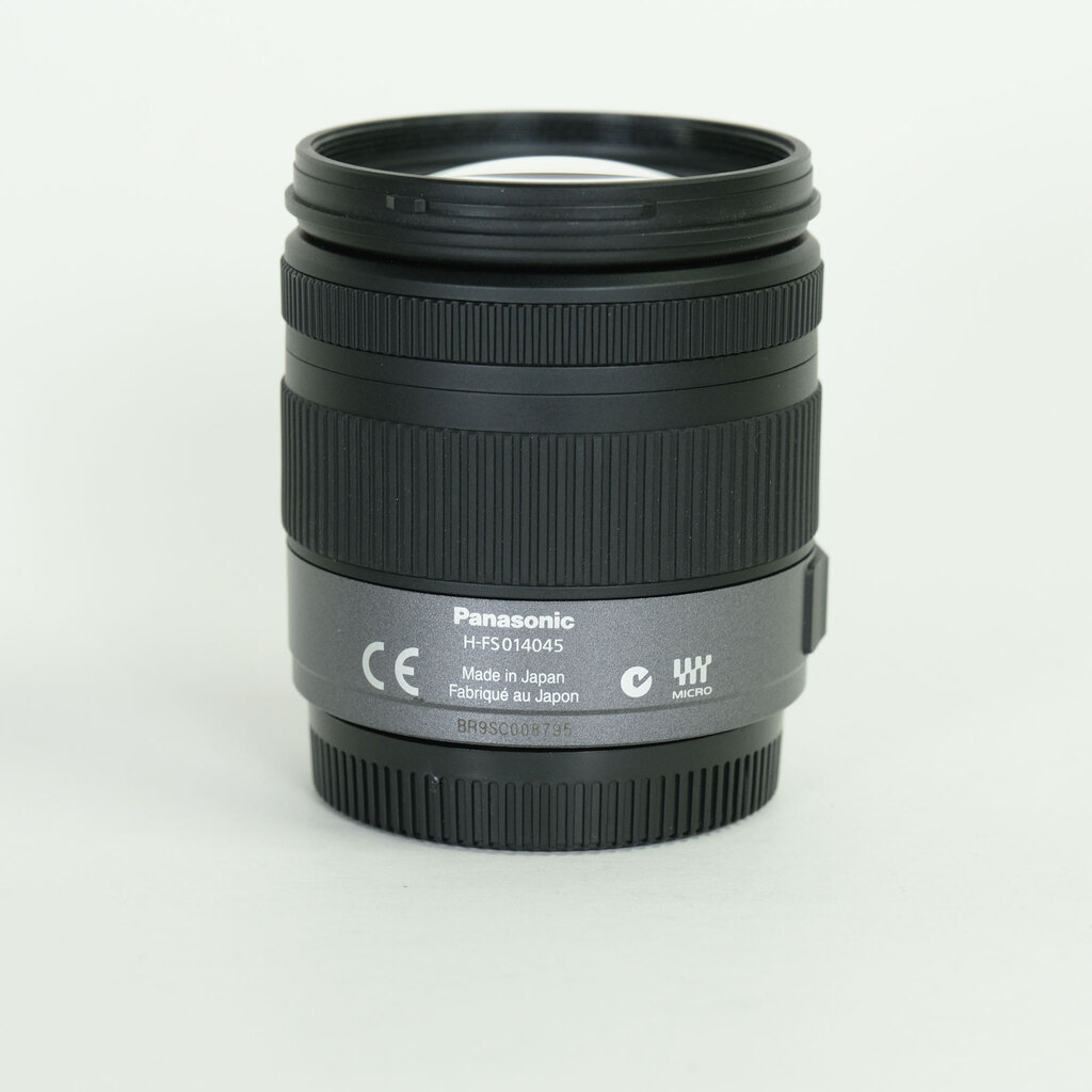 Panasonic LUMIX G VARIO 14-45mm F3.5-5.6 ASPH. MEGA OIS. H-FS014045