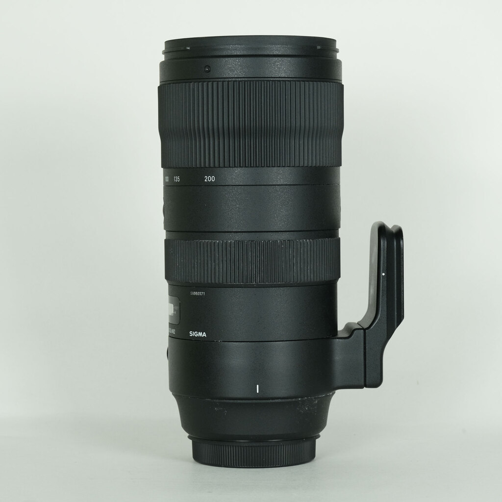 SIGMA 70-200mm F2.8 DG OS HSM�bSports [�L���m���p]