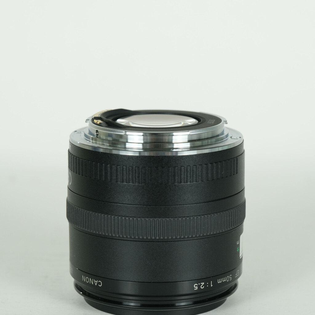 Canon EF50mm F2.5 コンパクトマクロの出品 | ONE SCENE（ワンシーン）