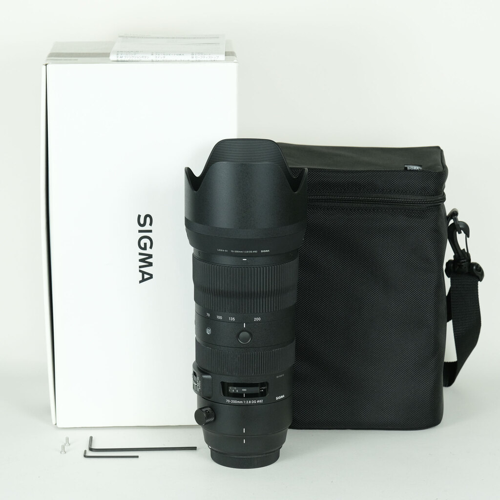SIGMA 70-200mm F2.8 DG OS HSM�bSports [�L���m���p]