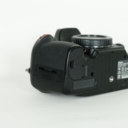 Nikon D610