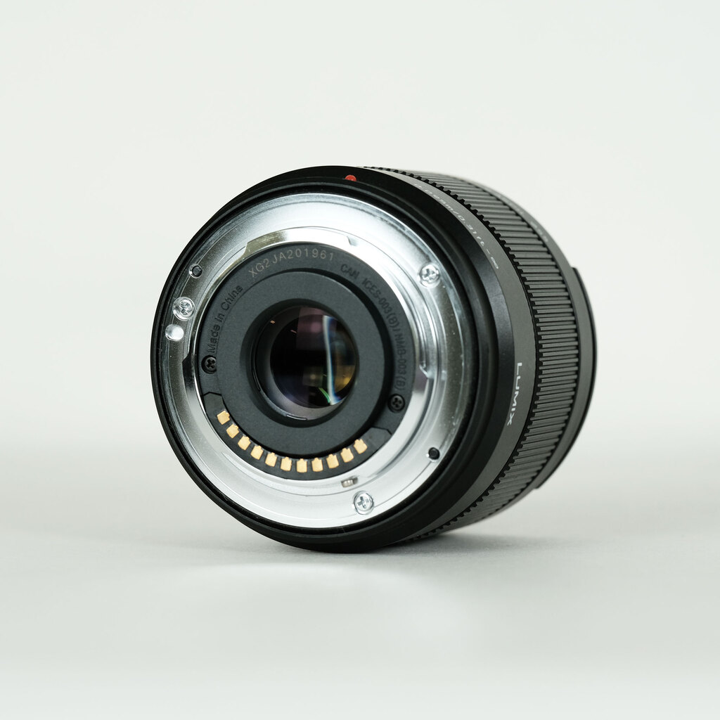 Panasonic LEICA DG SUMMILUX 9mm / F1.7 ASPH.