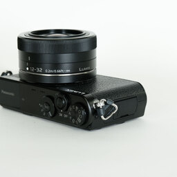 Panasonic LUMIX DMC-GM1Kレンズキット ブラック