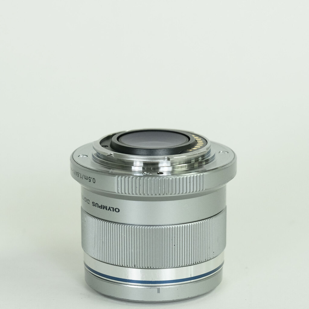 OLYMPUS M.ZUIKO DIGITAL 45mm F1.8