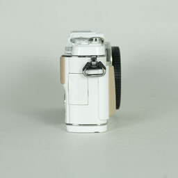 OLYMPUS PEN E-P5 ボディ ホワイト