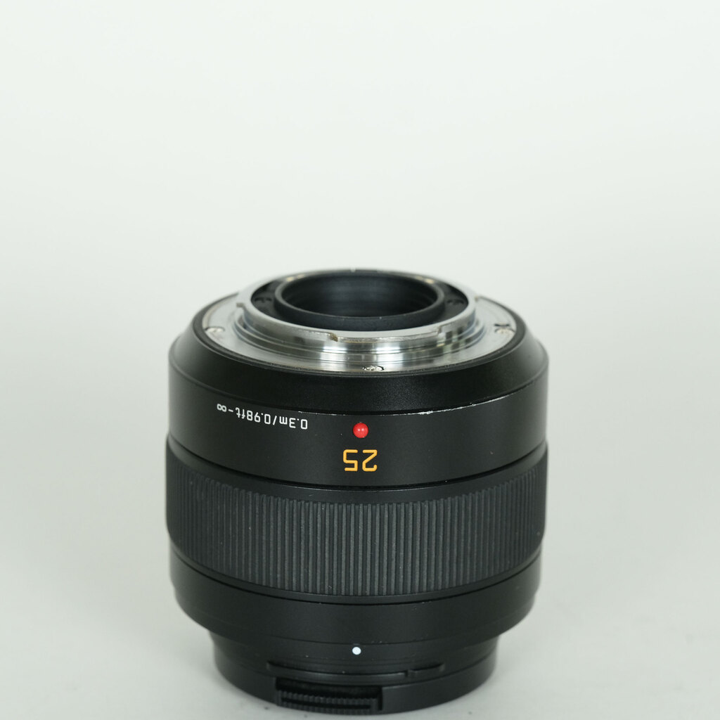 Panasonic LEICA DG SUMMILUX 25mm/F1.4 II ASPH. Panasonic LEICA DG SUMMILUX 25mm/F1.4 II ASPH.