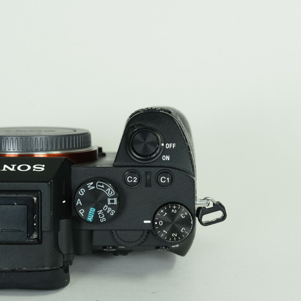 SONY α7 III(ILCE-7M3) SONY α7 III(ILCE-7M3)