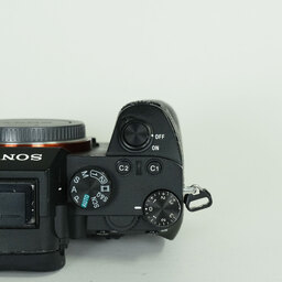 SONY α7 III(ILCE-7M3) SONY α7 III(ILCE-7M3)