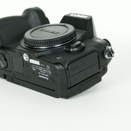 Panasonic LUMIX DMC-G8