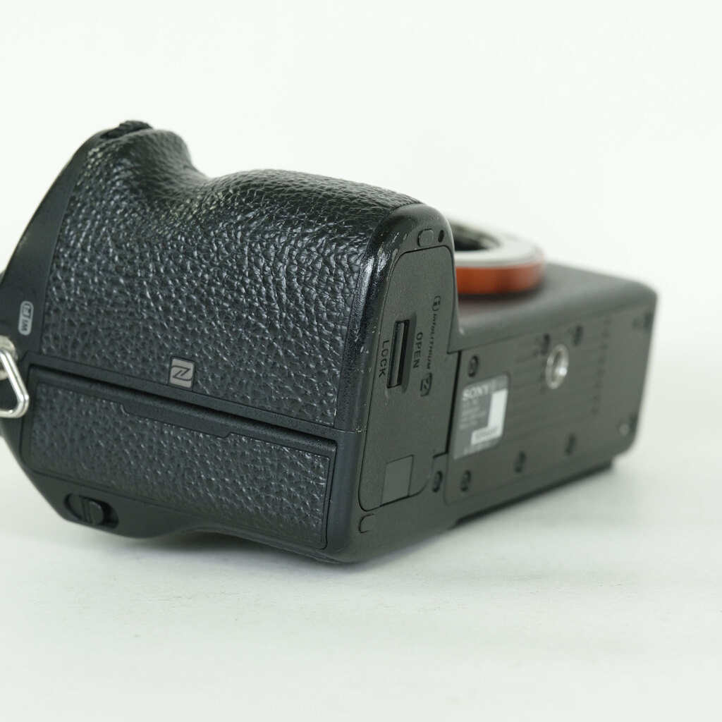 SONY α7 III（ILCE-7M3）