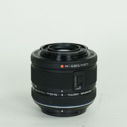 OLYMPUS M.ZUIKO DIGITAL 14-42mm F3.5-5.6IIR ブラック OLYMPUS M.ZUIKO DIGITAL 14-42mm F3.5-5.6IIR ブラック