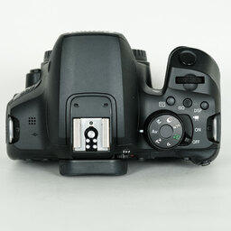 Canon EOS Kiss X10i