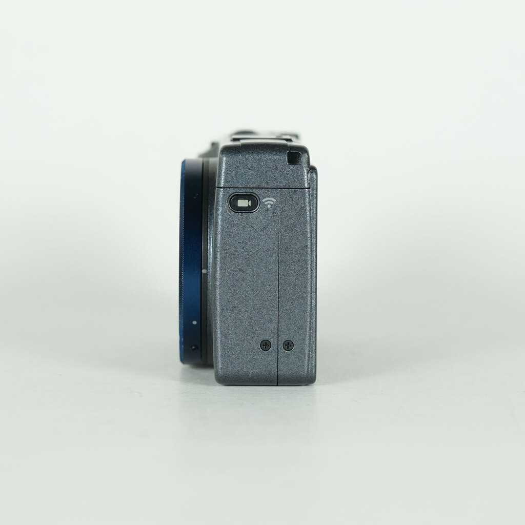 RICOH GR IIIx Urban Edition