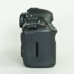 Canon EOS 5Ds / 5DsR