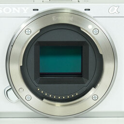 SONY α6400（ILCE-6400）