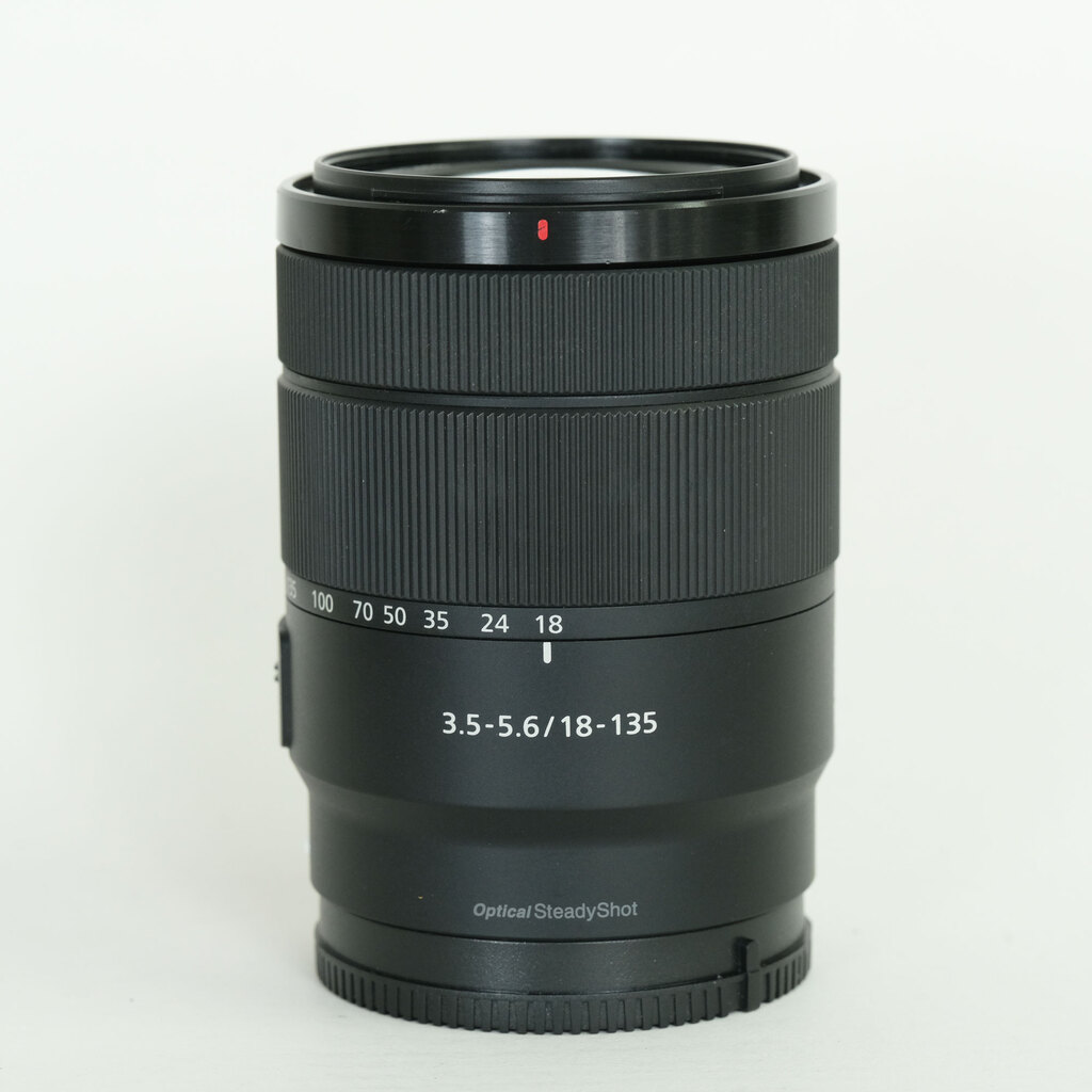 SONY E 18-135mm F3.5-5.6 OSS SEL18135