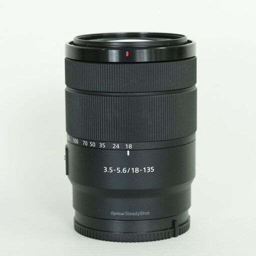 SONY E 18-135mm F3.5-5.6 OSS SEL18135