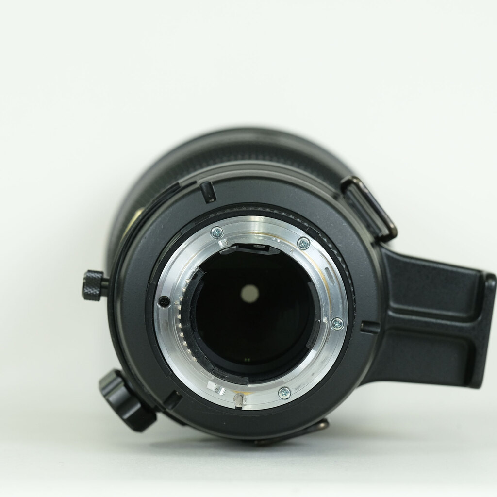 Nikon AF-S ED 300mm F2.8D II ブラック