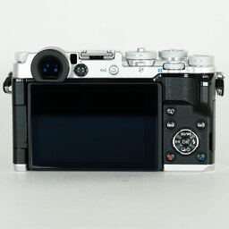 OLYMPUS PEN-F