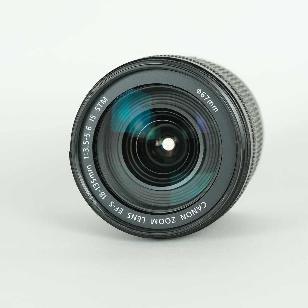 Canon EF-S18-135mm F3.5-5.6 IS STM