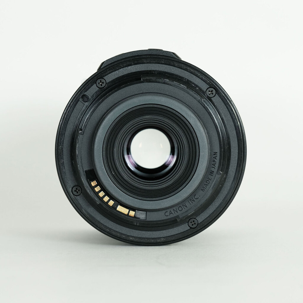 Canon EF-S18-55mm F3.5-5.6 IS