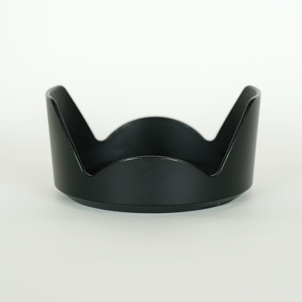 SONY FE 24-240mm F3.5-6.3 OSS SEL24240