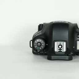 Canon EOS 6D Mark II Canon EOS 6D Mark II