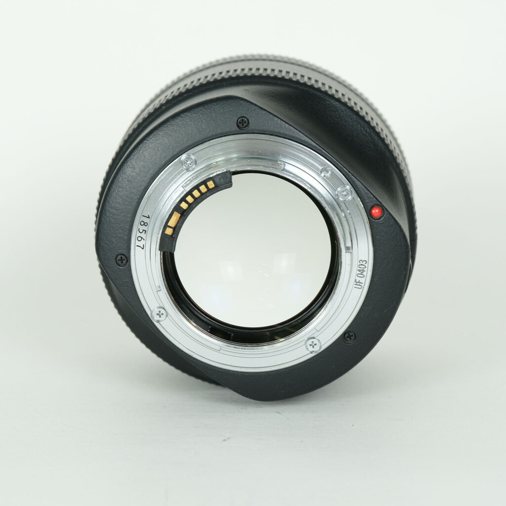 Canon EF85mm F1.2L USMの出品 | ONE SCENE（ワンシーン）