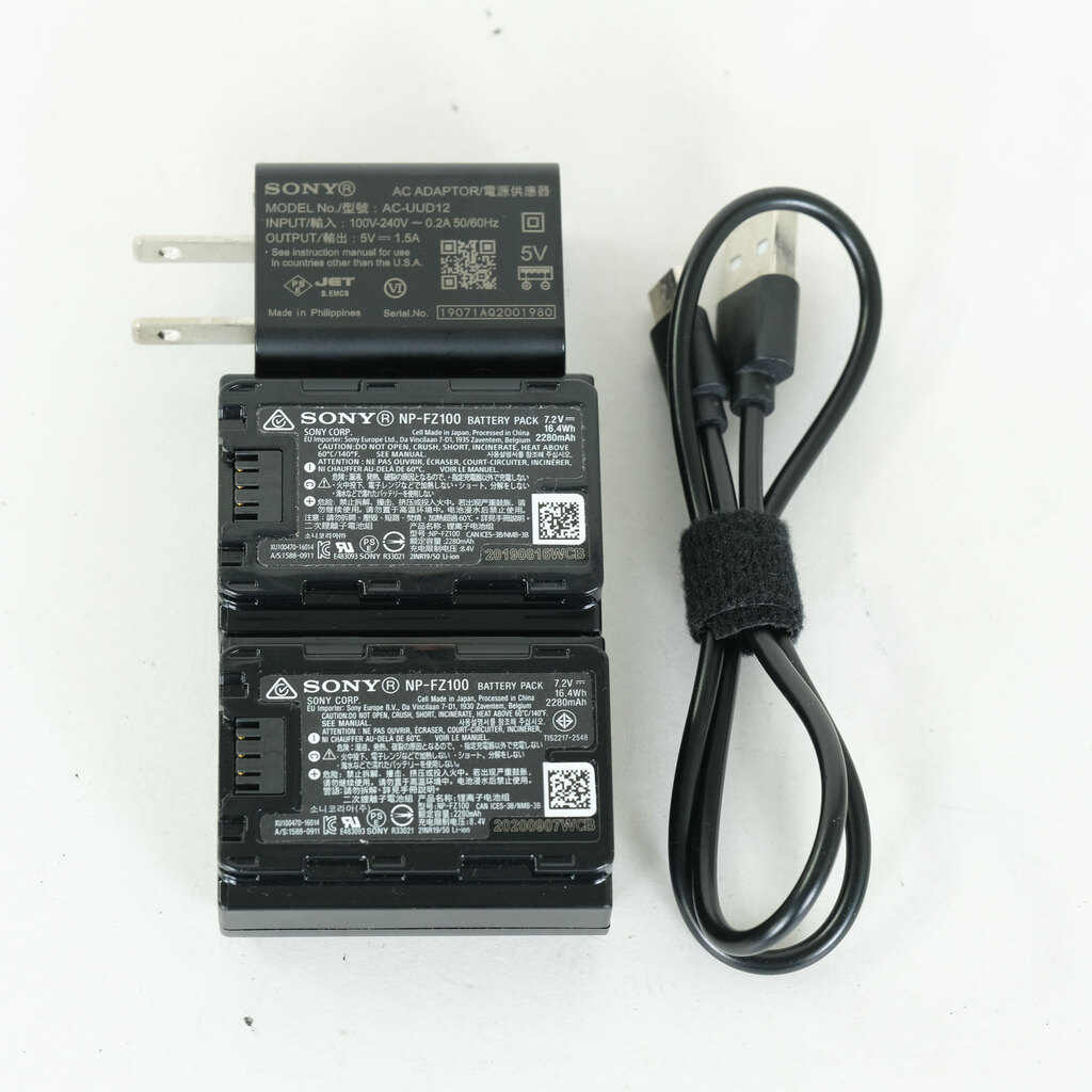 SONY α7 III(ILCE-7M3) SONY α7 III(ILCE-7M3)